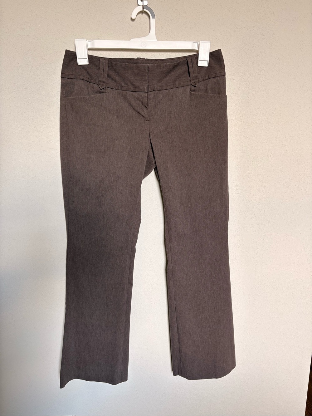The Limited Women’s Straight-Leg Dress Pants - Dark Brown size 8